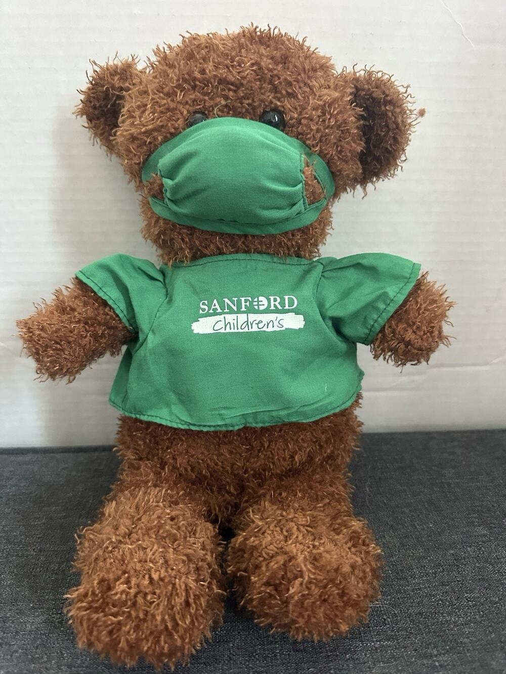 Steven Smith Sanford Children’s Hospital Teddy Bear Doctor Nurse Scrubs Mask Plu